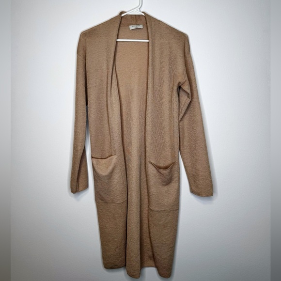 Babaton (Aritzia) Long Open Front Cardigan in Gold Camel - Picture 2 of 5